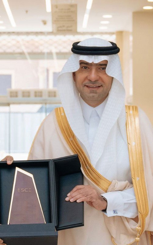 The Saudi Council of Engineers Awards Honorary Membership to His Excellency the Minister of Municipal and Rural Affairs and Housing 